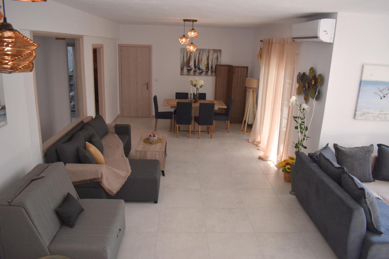 Villa Papachristos *